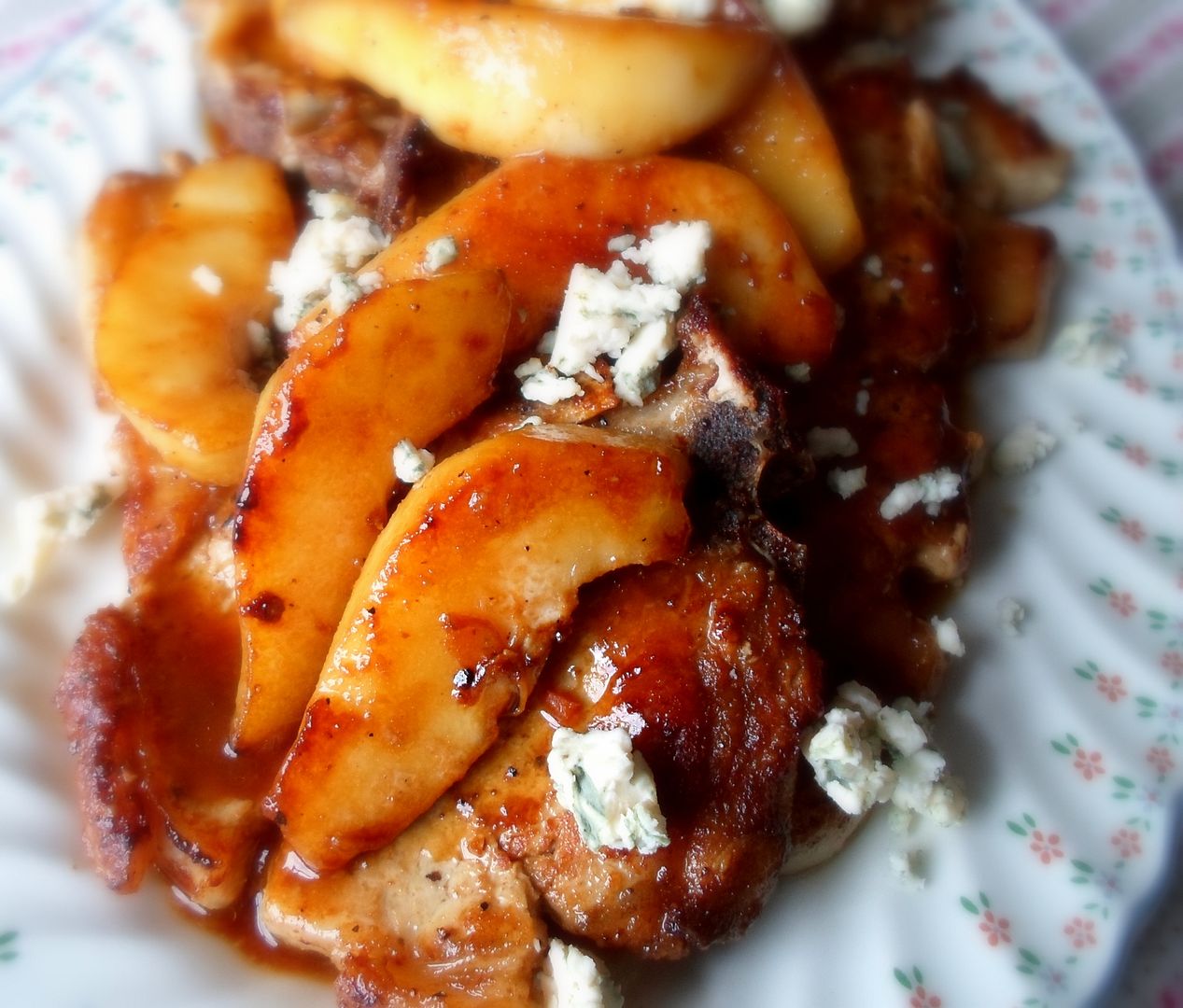 Pork Chops with Pears and Blue Cheese Cooking and Recipes Before It's News